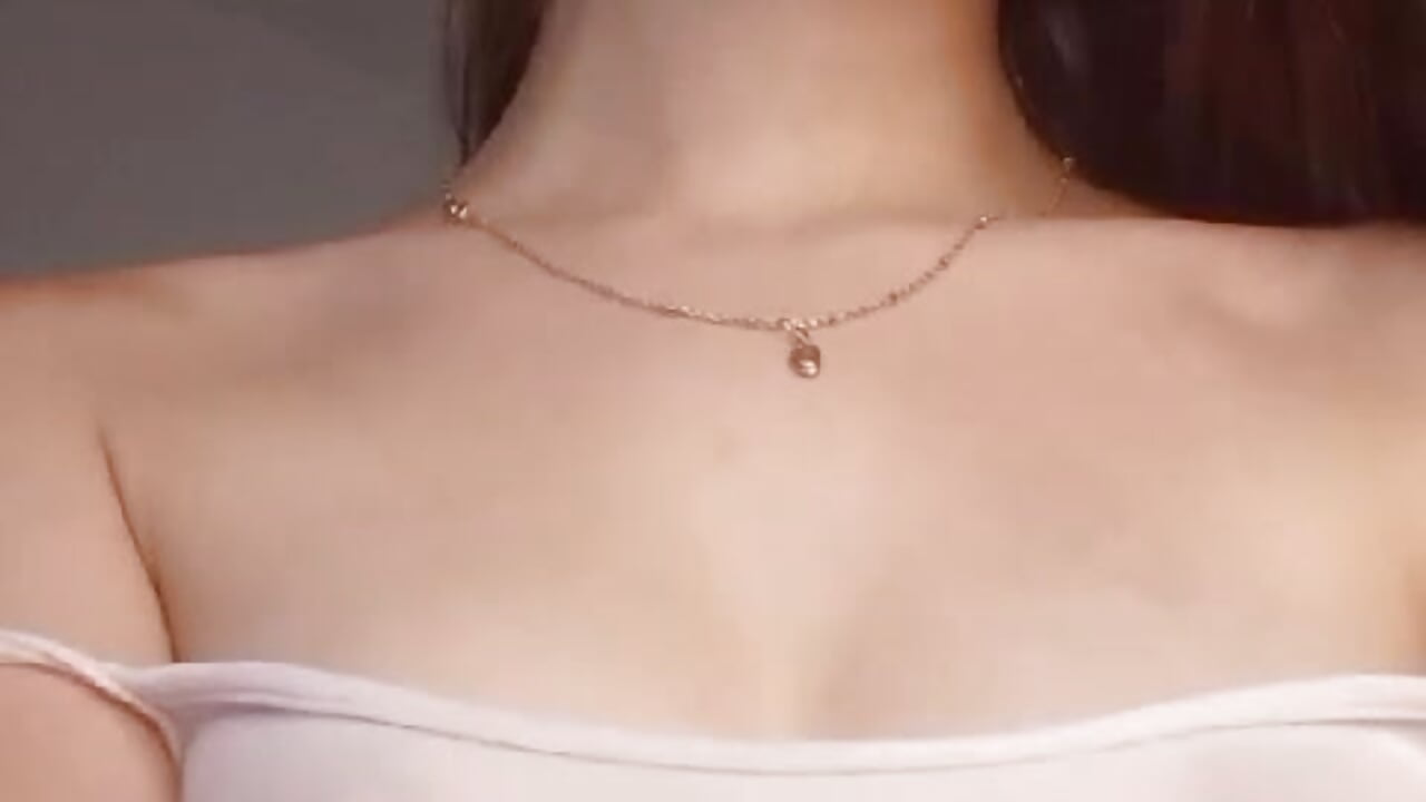 wet shirt - video by Cherilyn_angel_ cam model