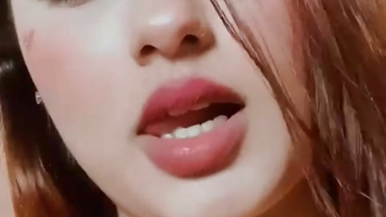 Hot - video by Kittyy_Hott_ cam model