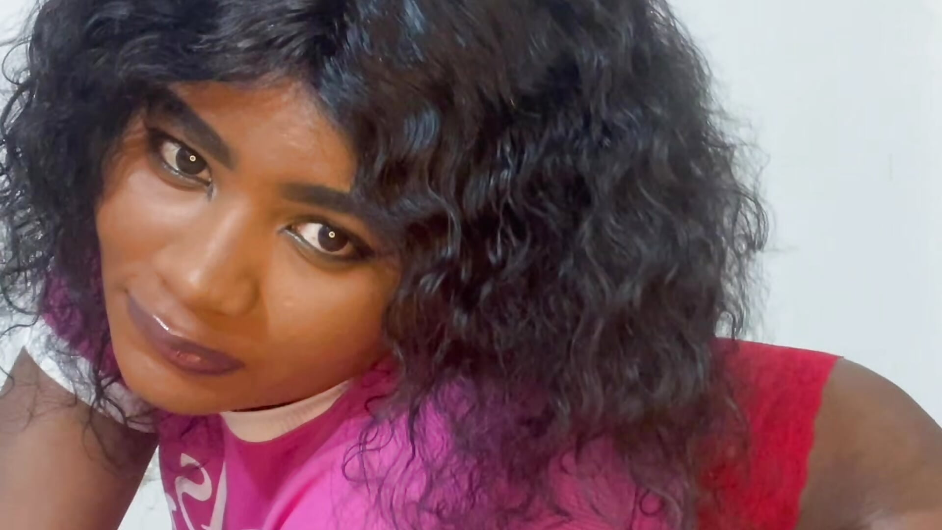 Sexy – видео вебкам-модели KELSIE1