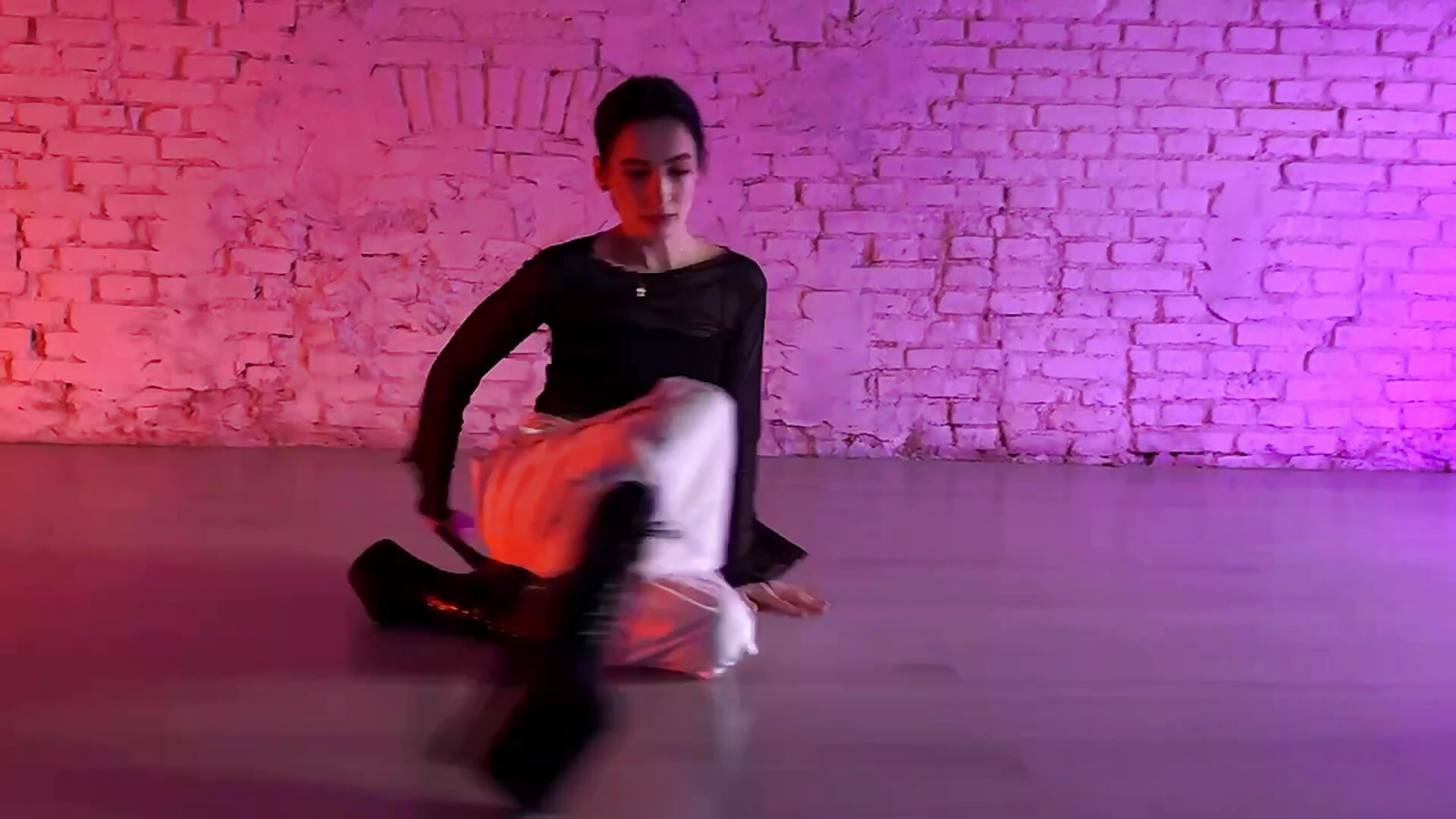 💅🏻👠 - video by MarieKarma cam model