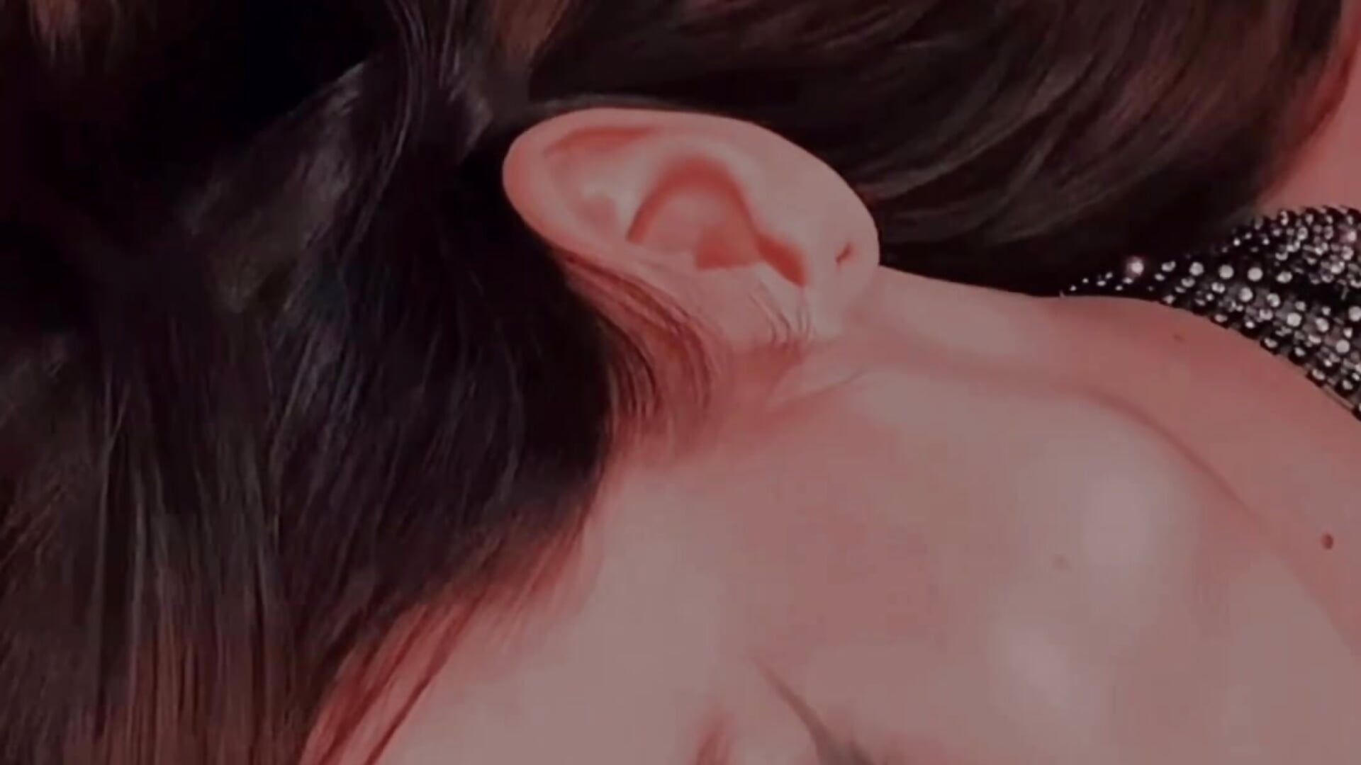 B2E671FB-E99B-4379-9850-6B3E945D54C3 - video od modelky/modela MarieKarma