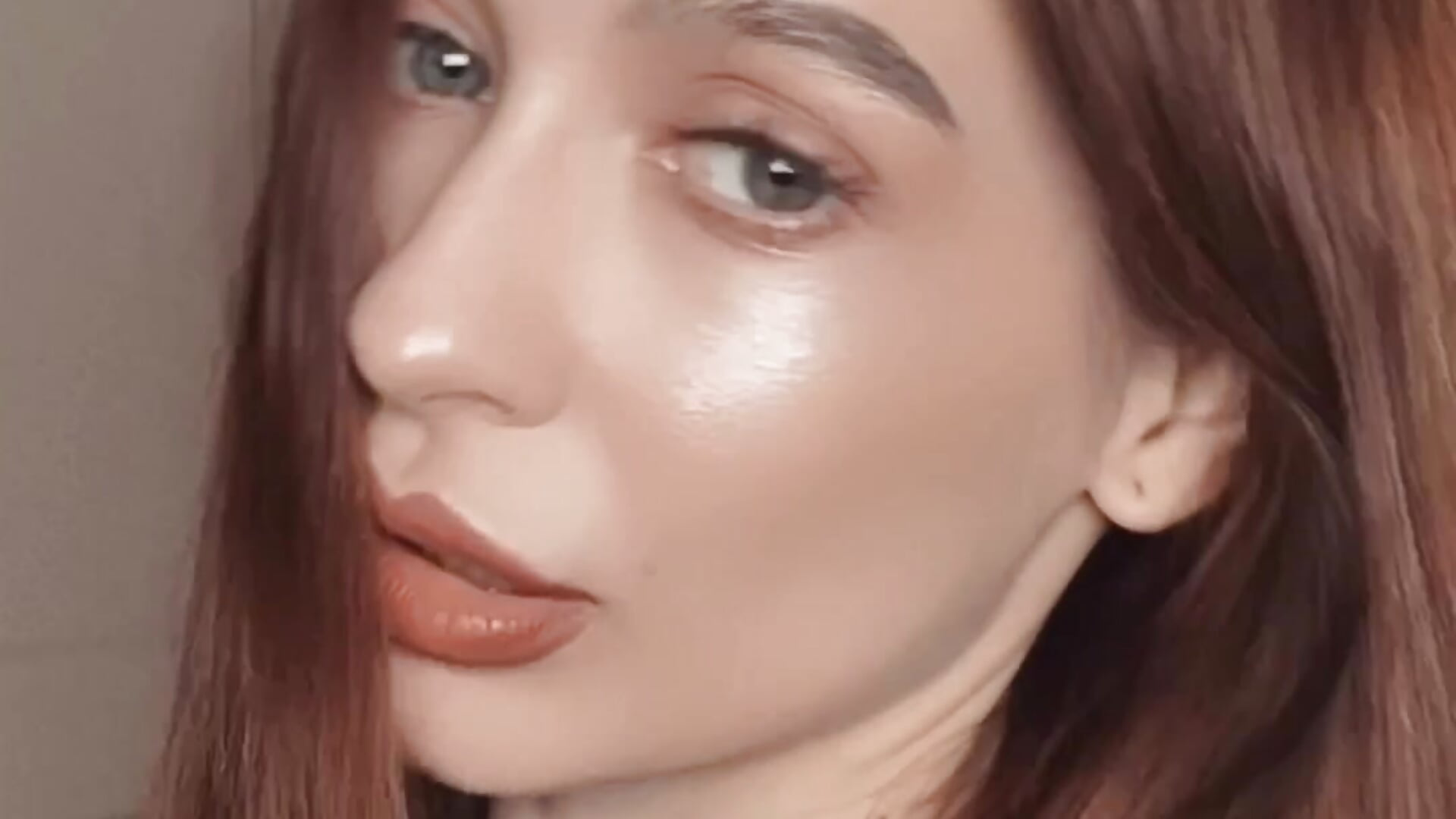 meow - video by MarieKarma cam model