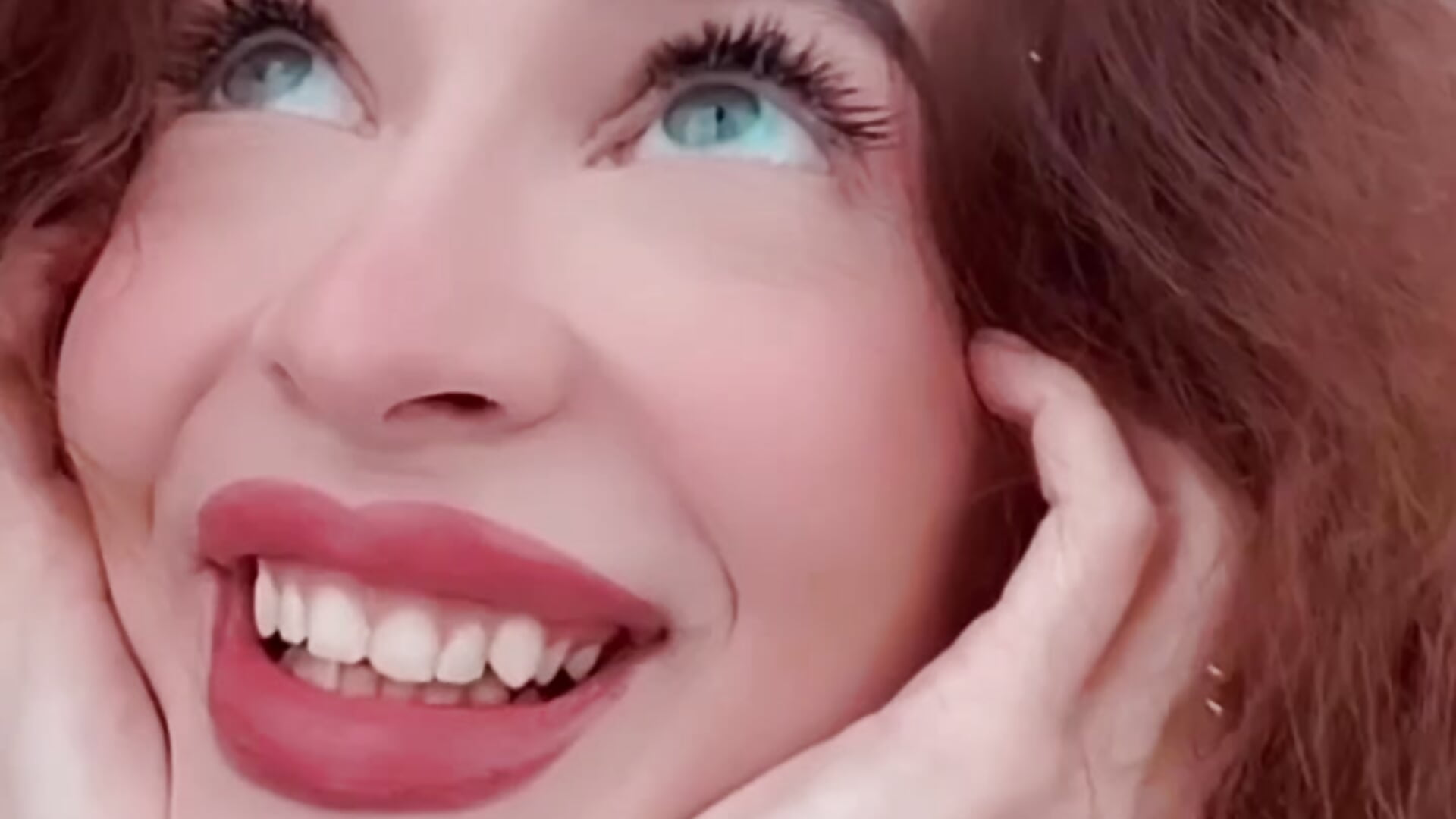 Material girl 💄💋 - video by MarieKarma cam model