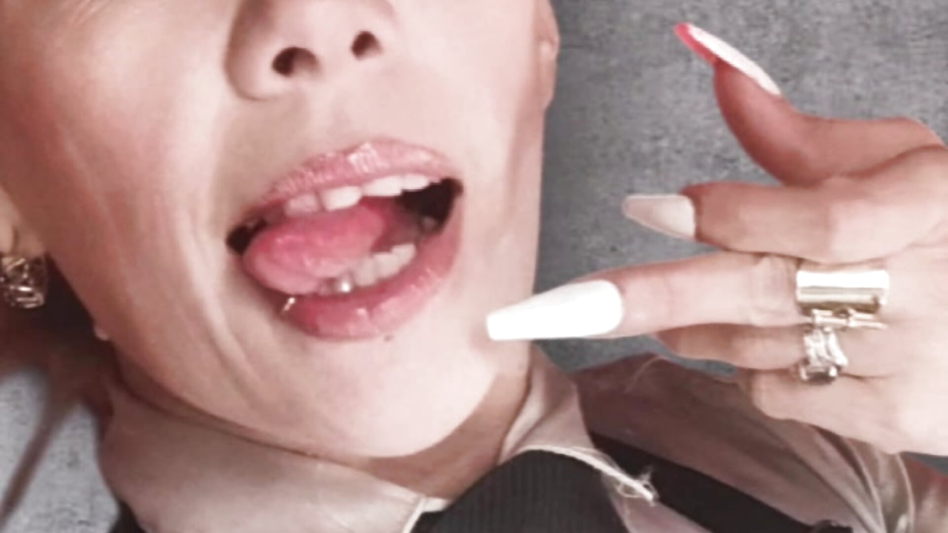 👄👌🏼 - video by MistressAndre cam model