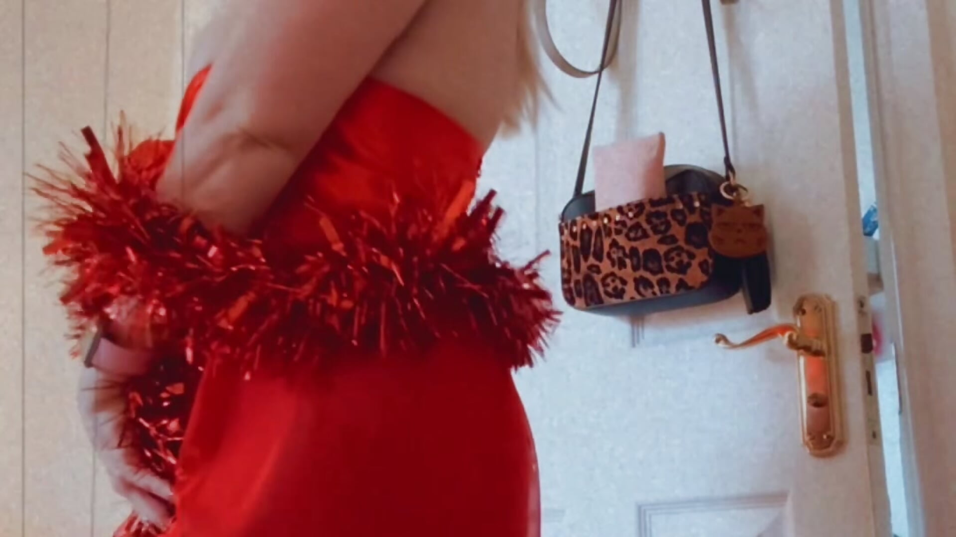 😜🍆✊🏼💦😉 🎅🏼 ❤️‍🔥❤️‍🔥❤️‍🔥 - video by xxcurvyjessiexx cam model