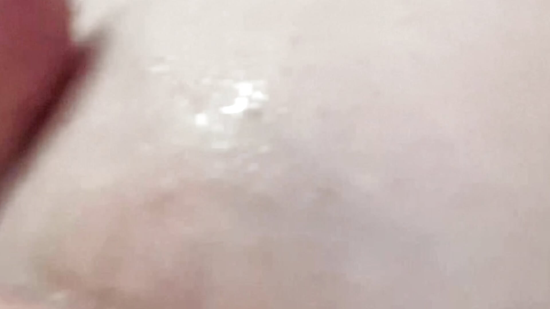 Habibti is taking bath - video by HentaiHabibti cam model