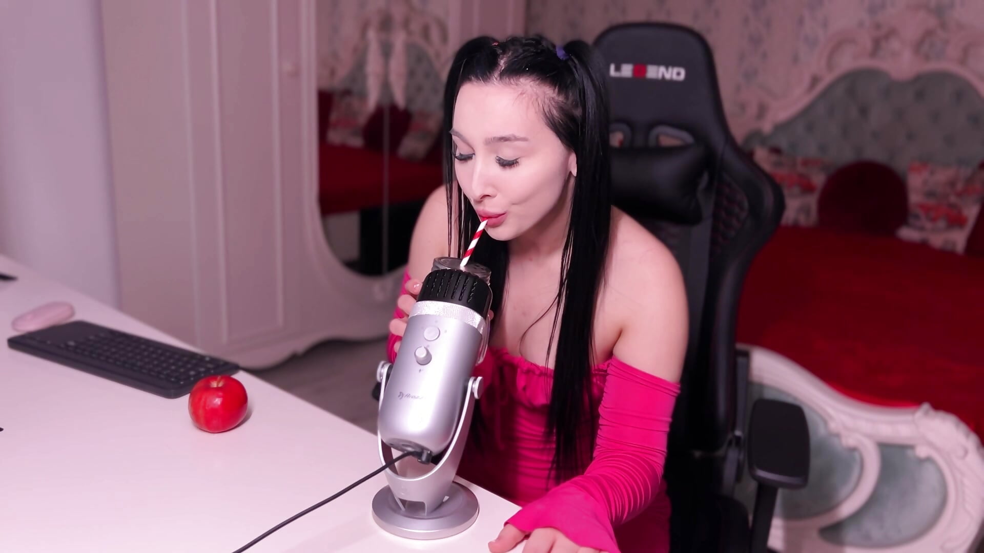 ASMR <3