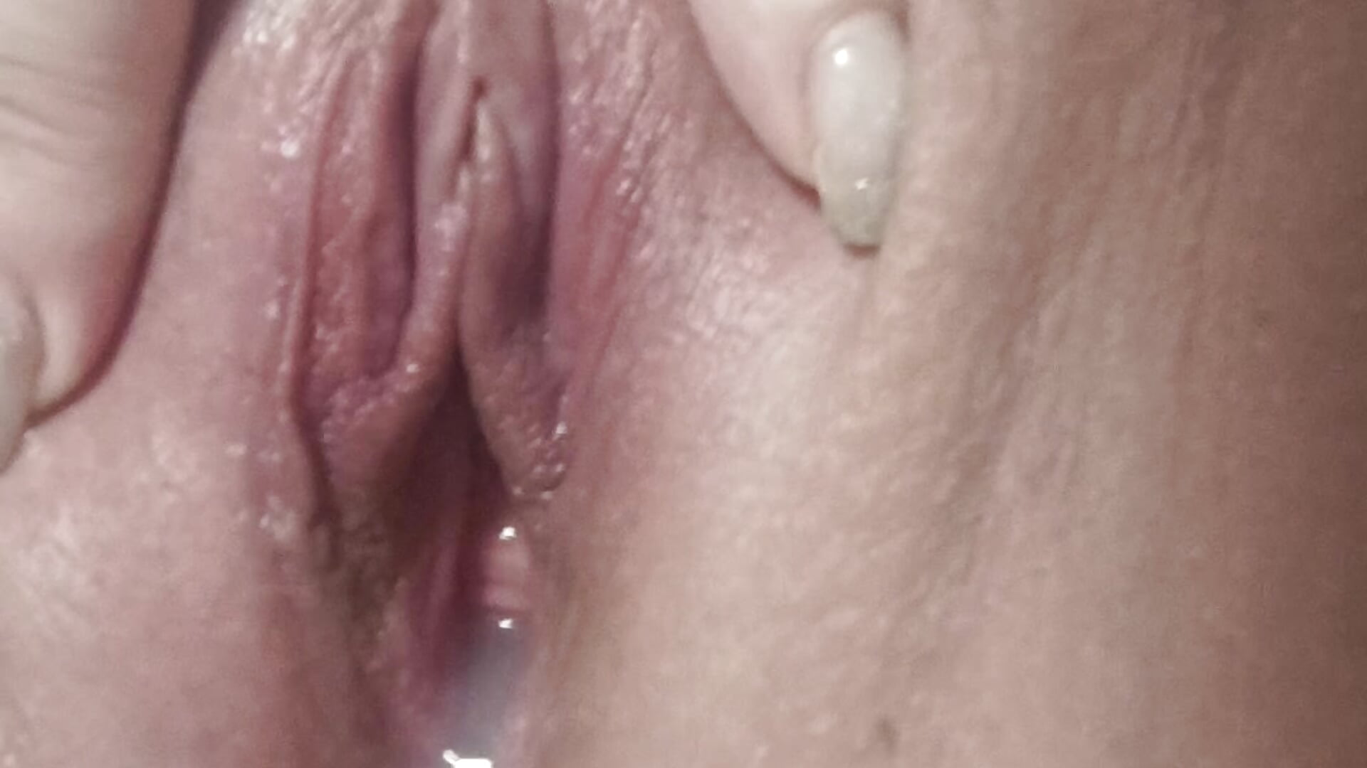 juicy pussy in cum