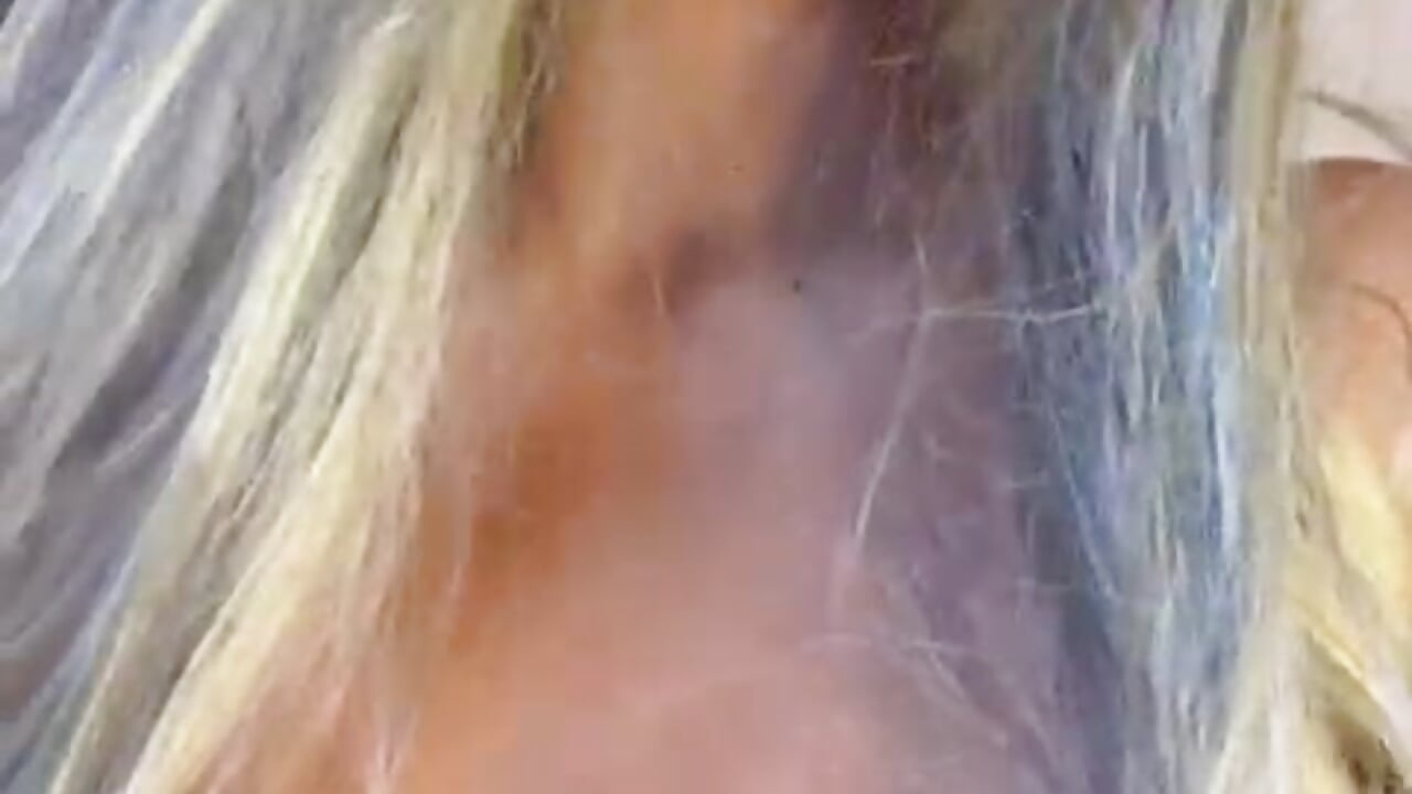 SEDUCTIVE GIRL 💕😘 – video af BrendaBrooks cam-model