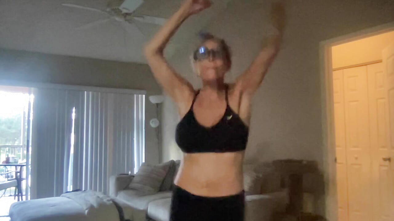 Movie on 8-23-22 at 6,54 PM - video by ALEXADANIELLE cam model