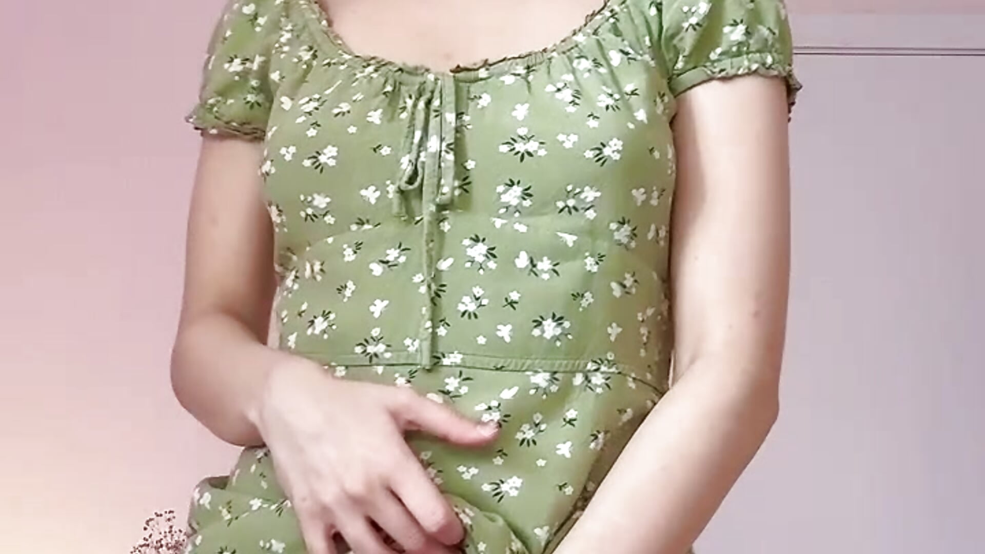 A hot evening with a vibrator