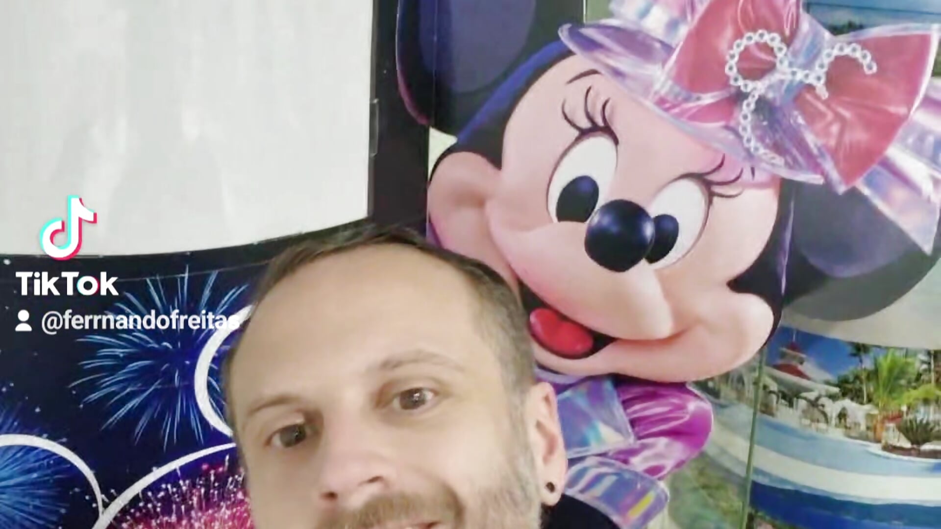 Um ola da nossa amiga Minie - video van fernandofpf cam-model