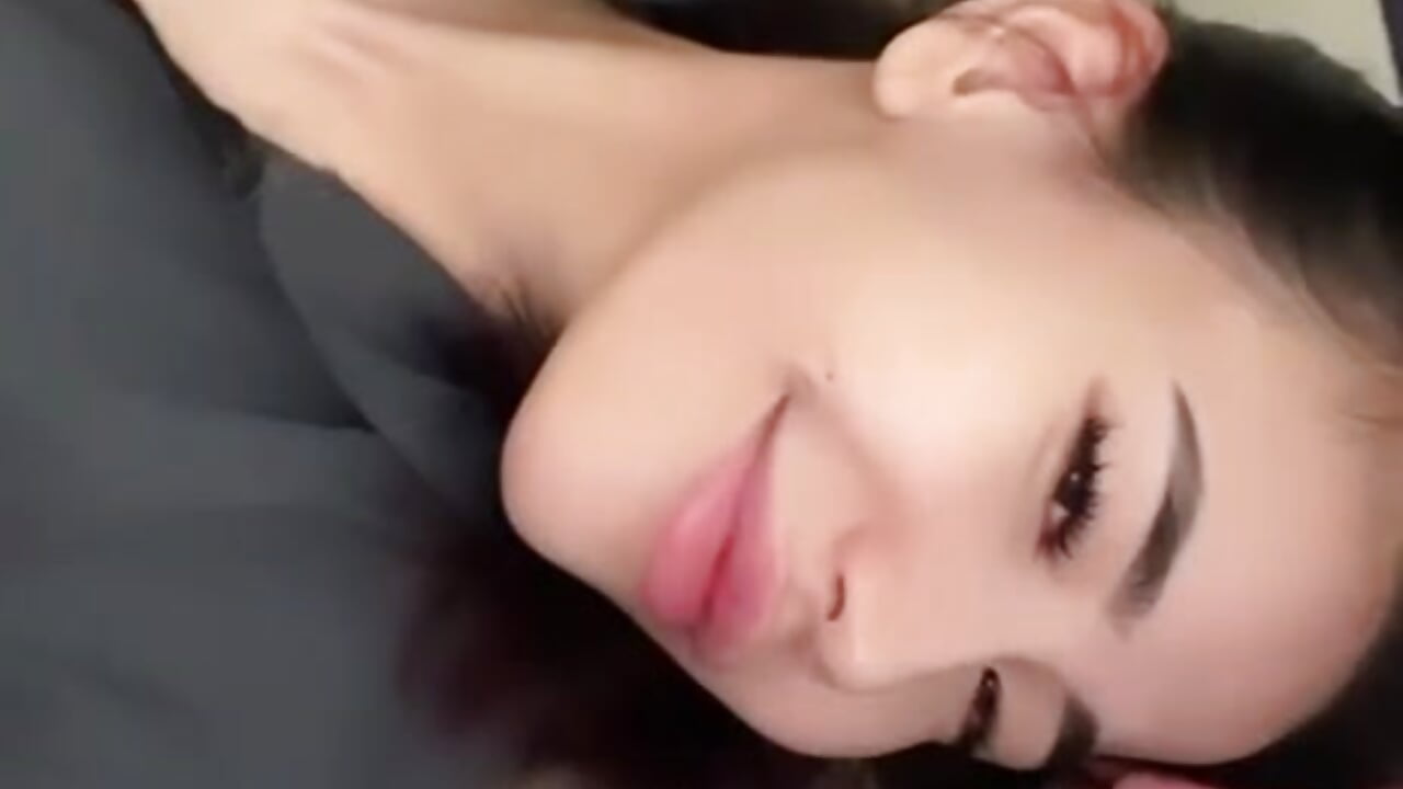 Kiss - vídeo de Naomi_52 modelo de câmara