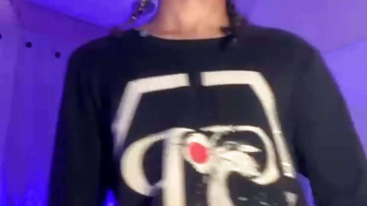 On line!!!!!! - video by Maxim-Walker cam model