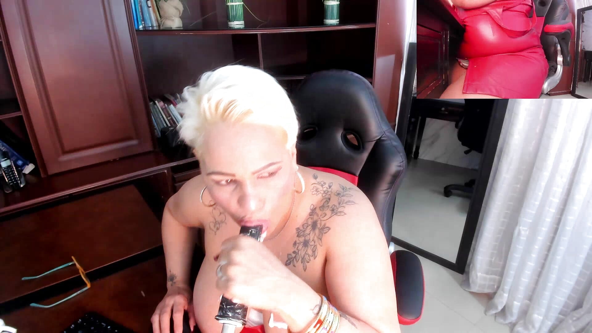 BlowJob and cum facial !"!! - Vídeo de GianellaCox_, modelo de vídeos