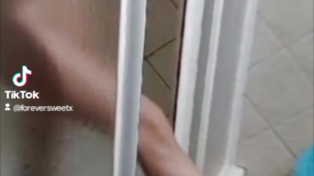 Foreversweetx - video by ForeversweetXX cam model