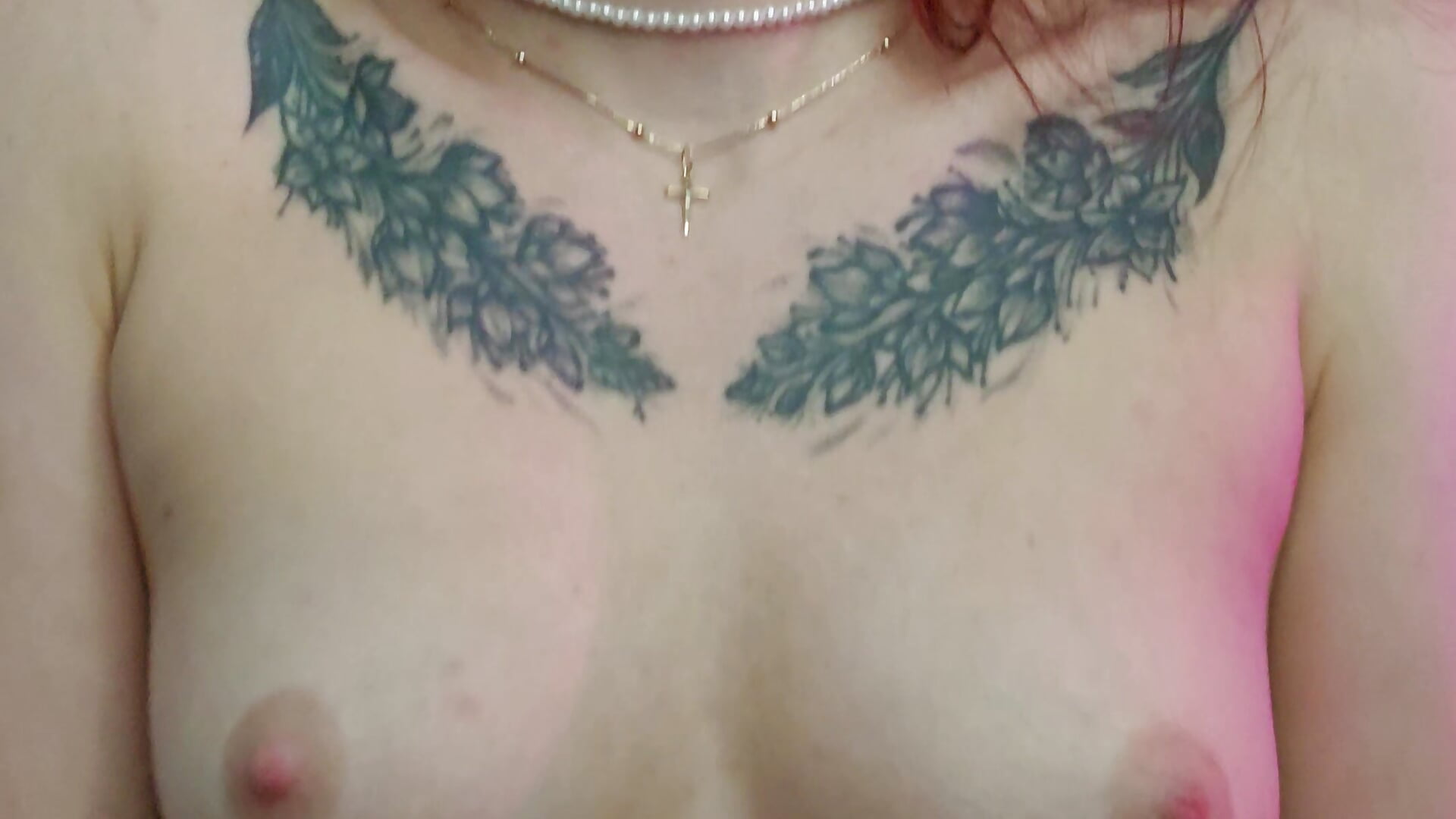 Shake my boobs – видео вебкам-модели Bella__Swoon