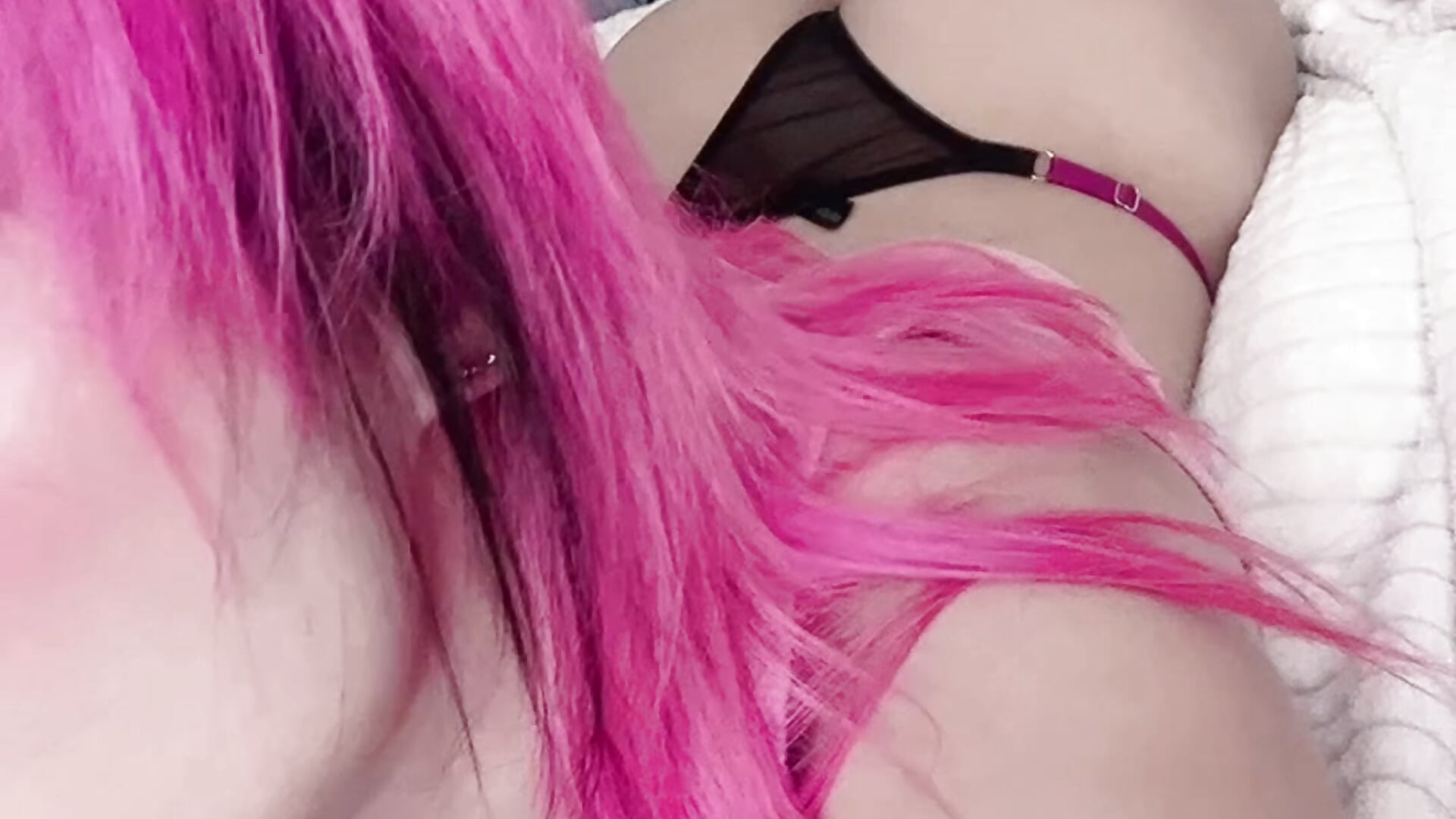 ✩ emo boy ✩ - video by CuteYukiKun cam model