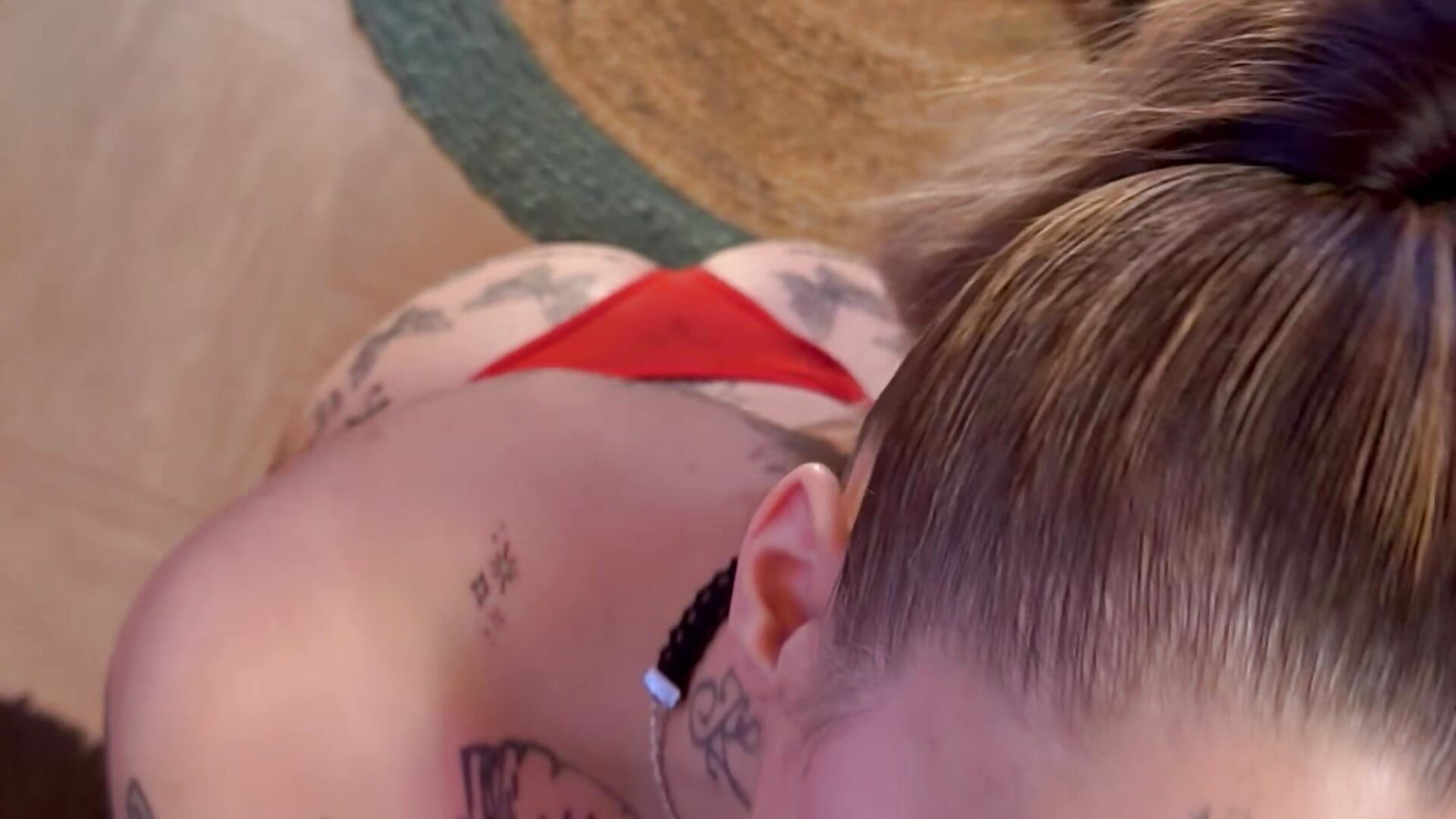 POV// je suce à genoux comme une chienne un antillais - vídeo de CHACHOULAND modelo de câmara