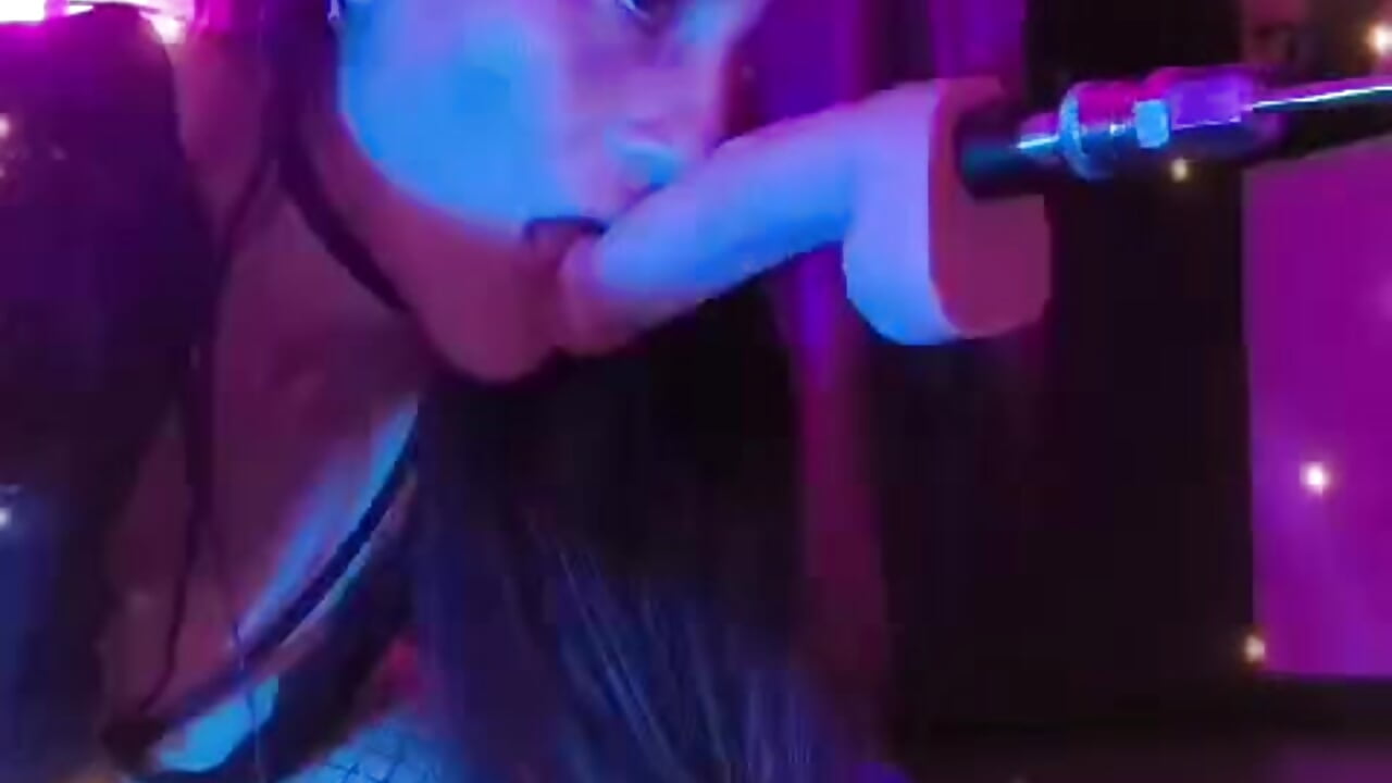 luisa - 視頻由 LuisaFernanda170823 主播提供