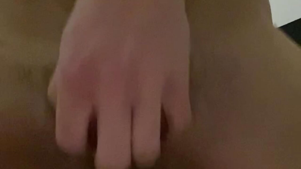 I TAKE DILDO INTO MY HOLE UNTIL I FEEL THE BALLS ON MY ASS - video by h0rniecollege cam model