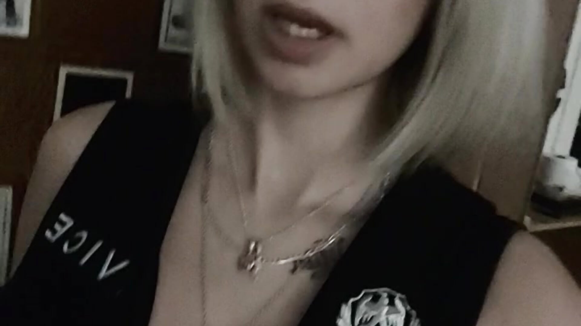 Rendörnőő :P - video của người mẫu cam An_g_elly