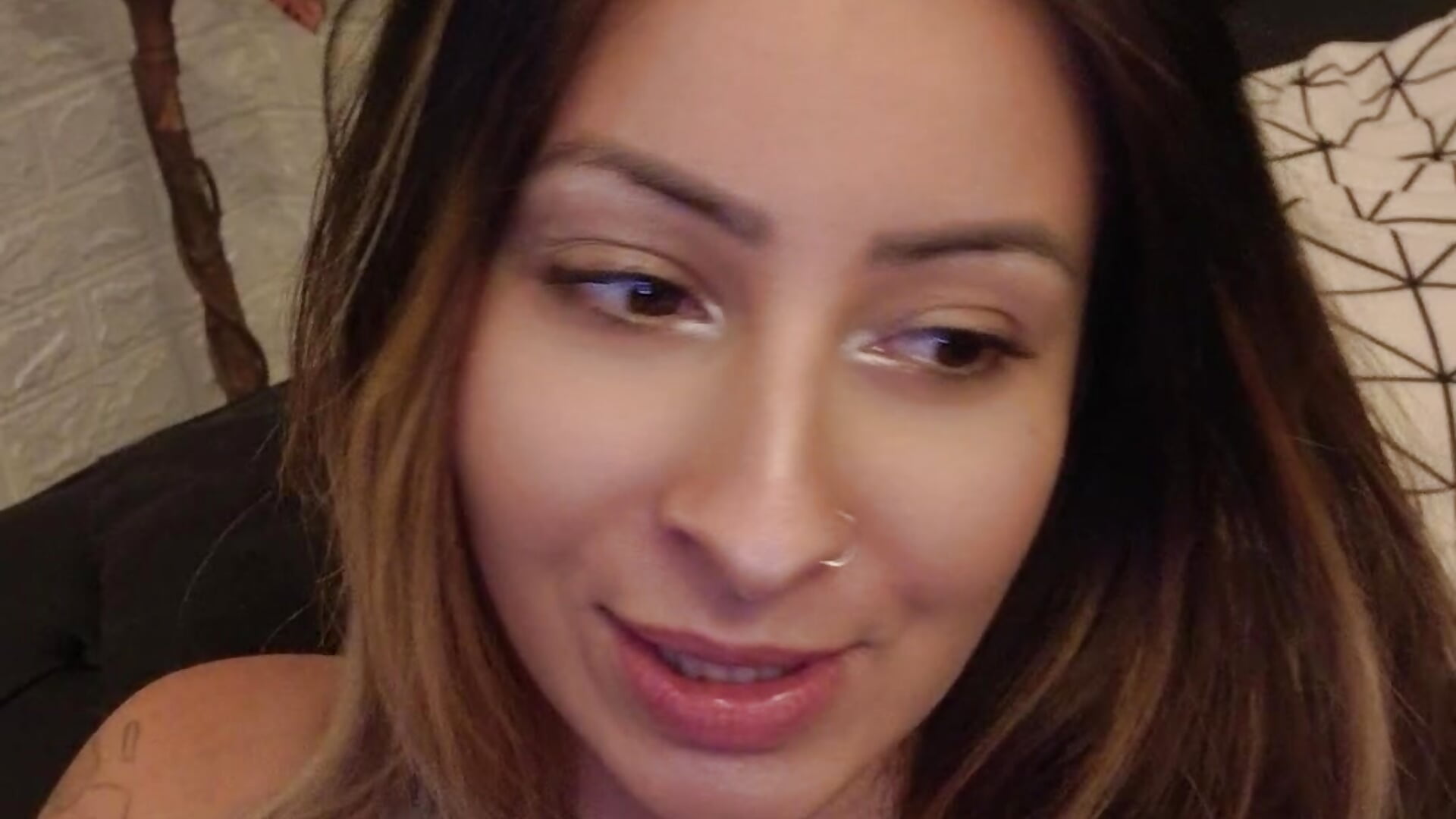 Hármas storytime #videóbanválaszolok - video của người mẫu cam An_g_elly