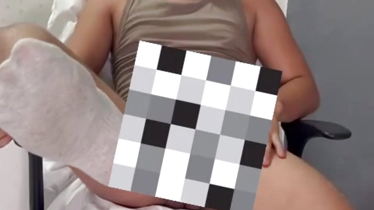 doc_2025-09-10_17-06-30 - vidéo du modèle de showcams harold_18_