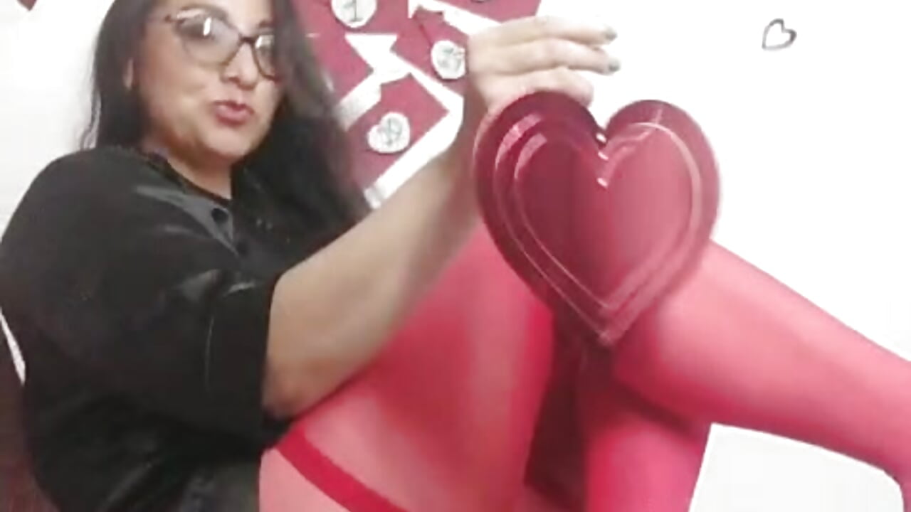 WhatsApp Video 2026-02-06 at 5,23,31 PM - βίντεο μοντέλου Amber_Smith_86