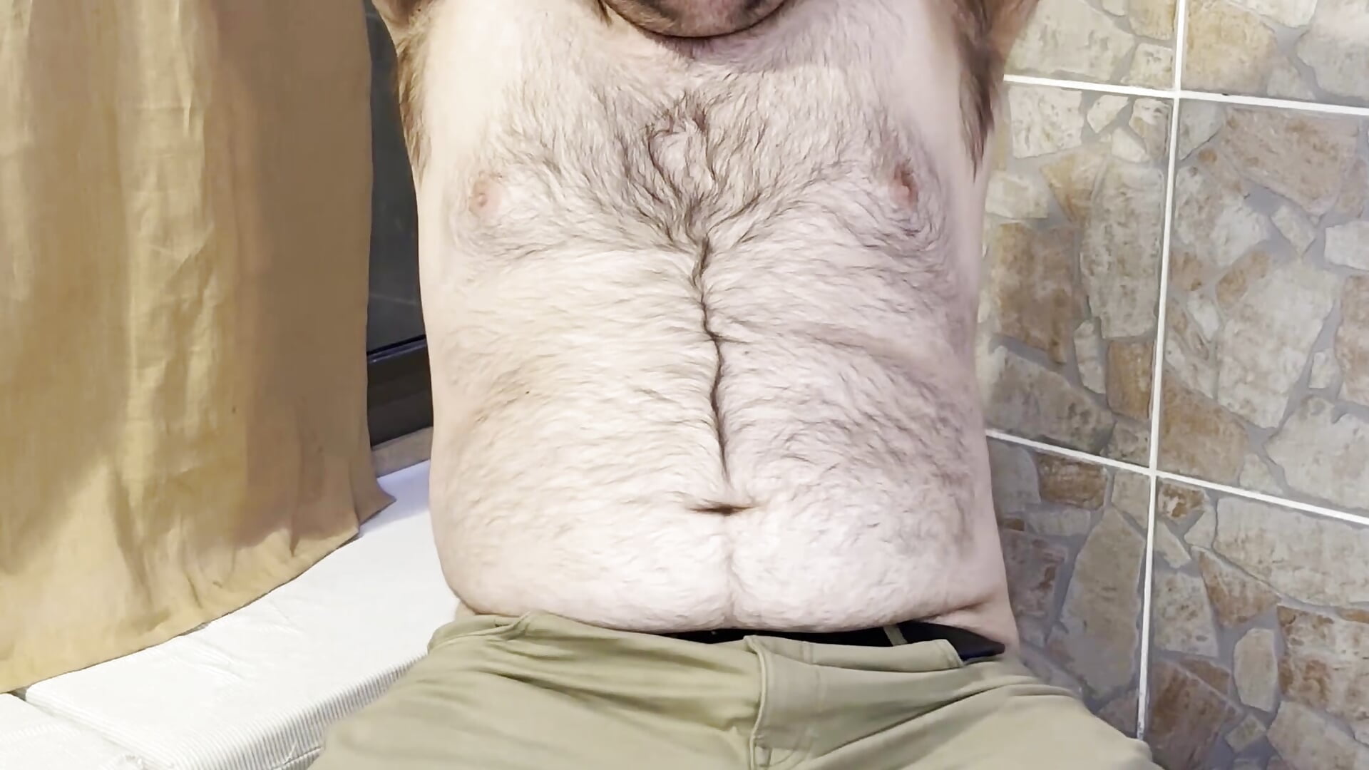 Javier Bear Striptease - video by Javier_bear cam model