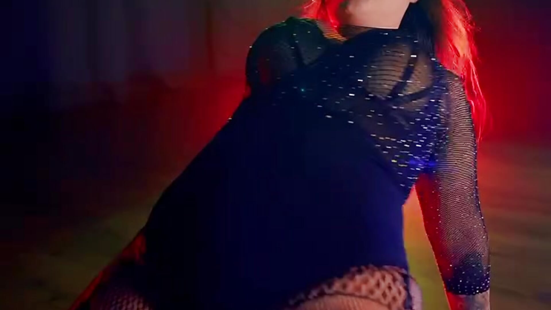 Damn so hot - video by LineraPitts cam model