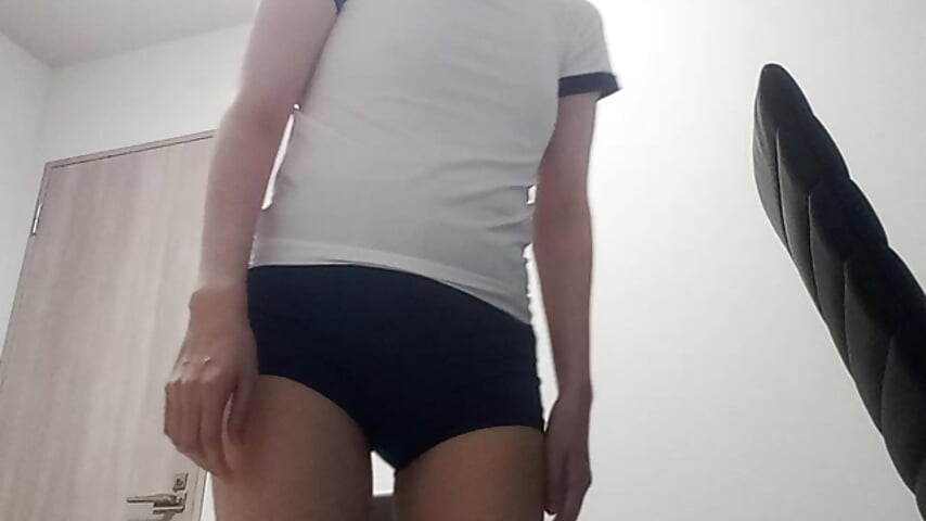 I tried on gym clothes - video by KAR86a cam model