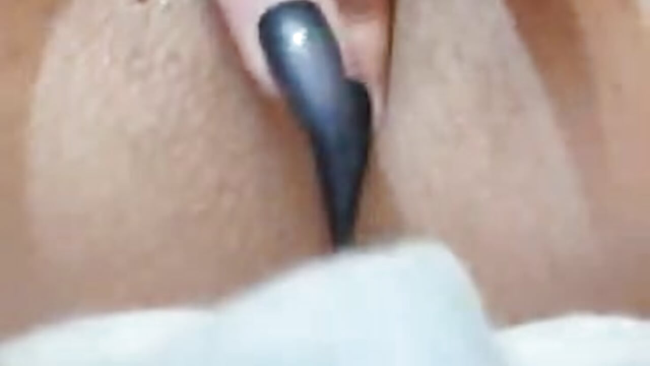 clitoral orgasm/csikló orgazmus - video by Laura_Ati cam model