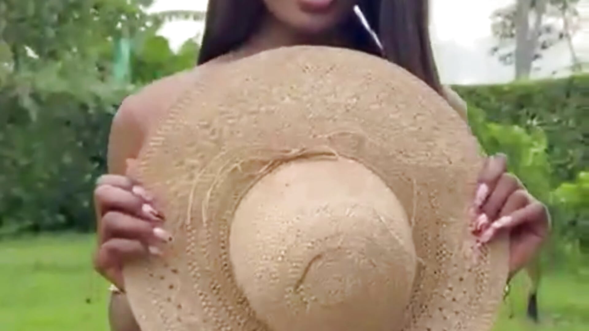 Happy Valentine's Day!  ♥️ - vidéo du modèle de showcams nahomi_campbell