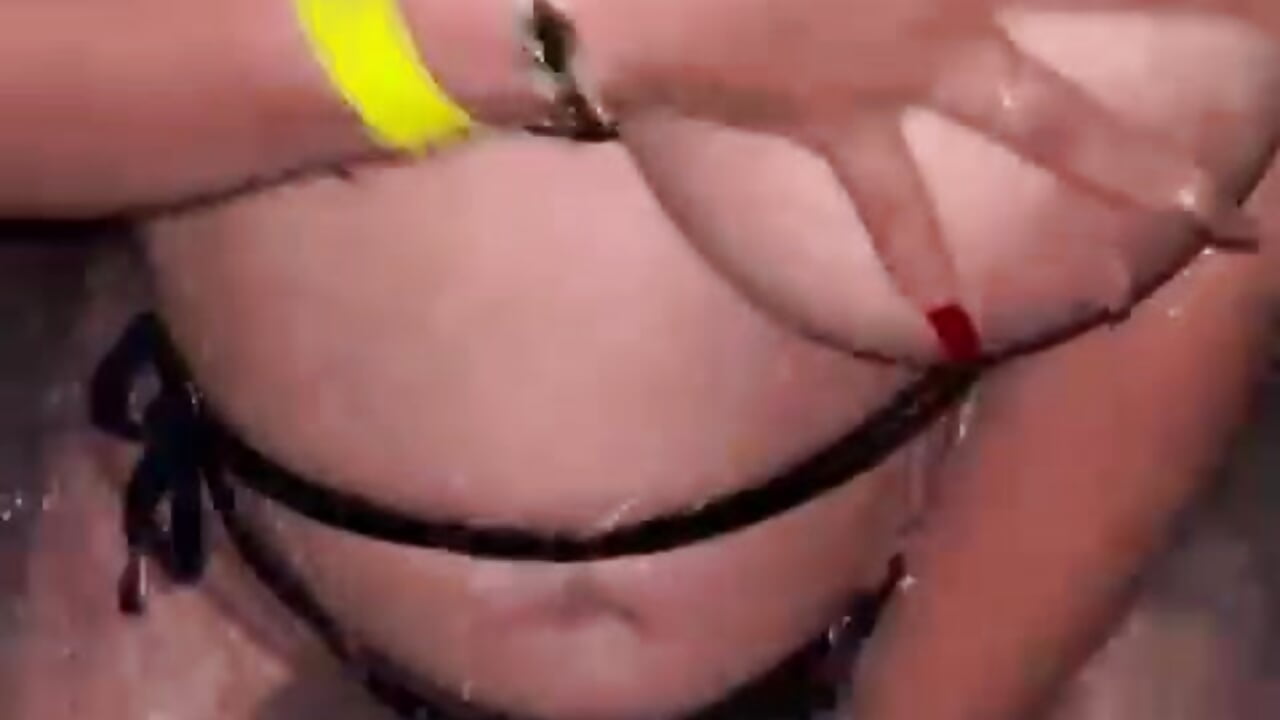 showbig boobs ✨🍑 - video by Amina_hafsa cam model