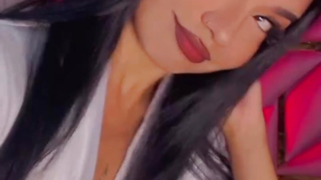 I can’t resist you 😏💖 - video di daddyissuesss_ modella di cam