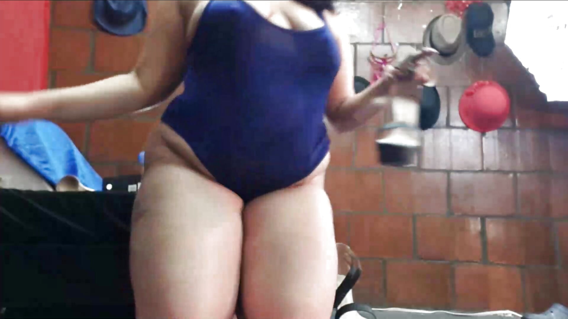 fuck heels - vidéo du modèle de showcams andreafetishx