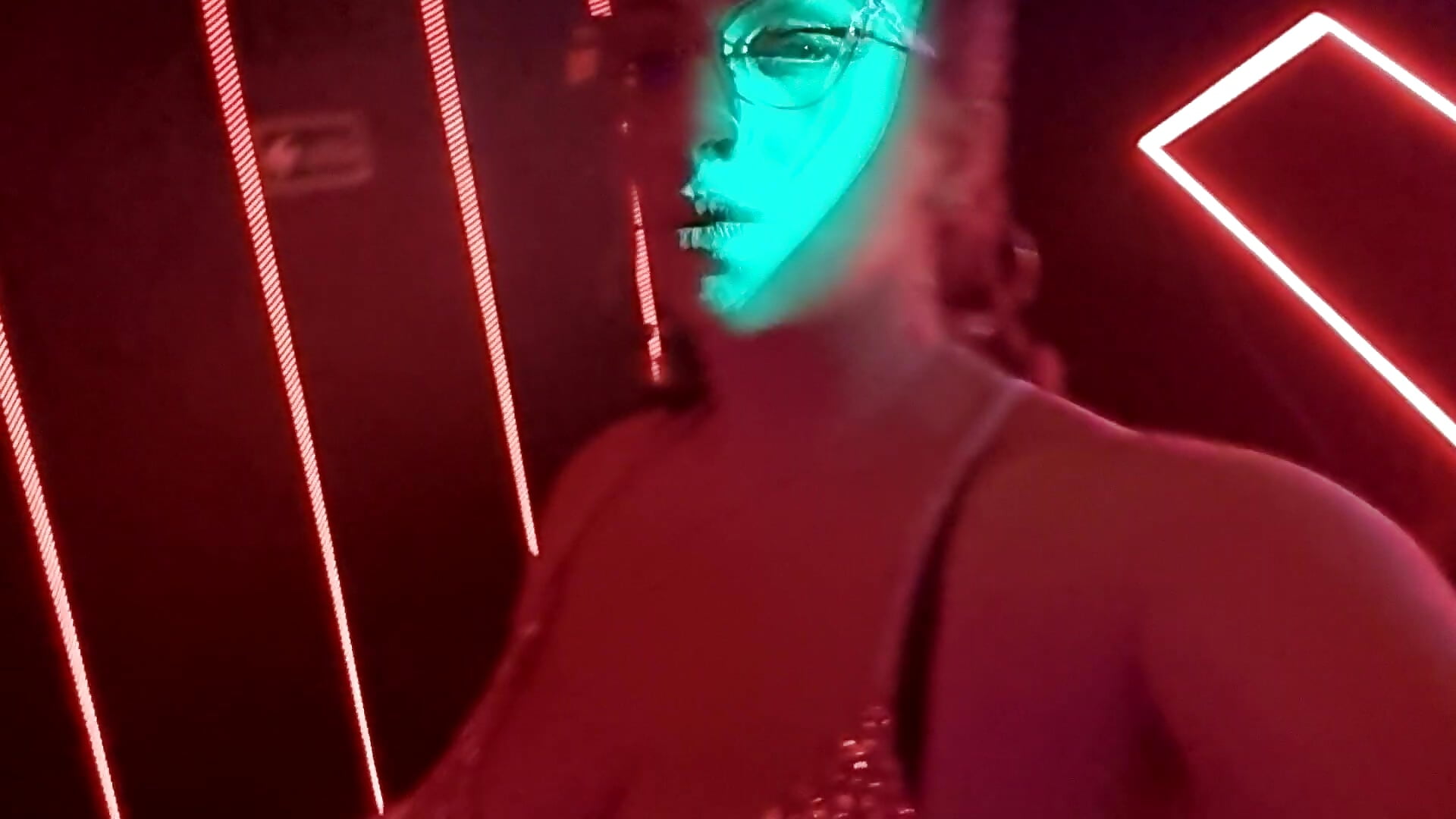 neon party - vidéo du modèle de showcams andreafetishx