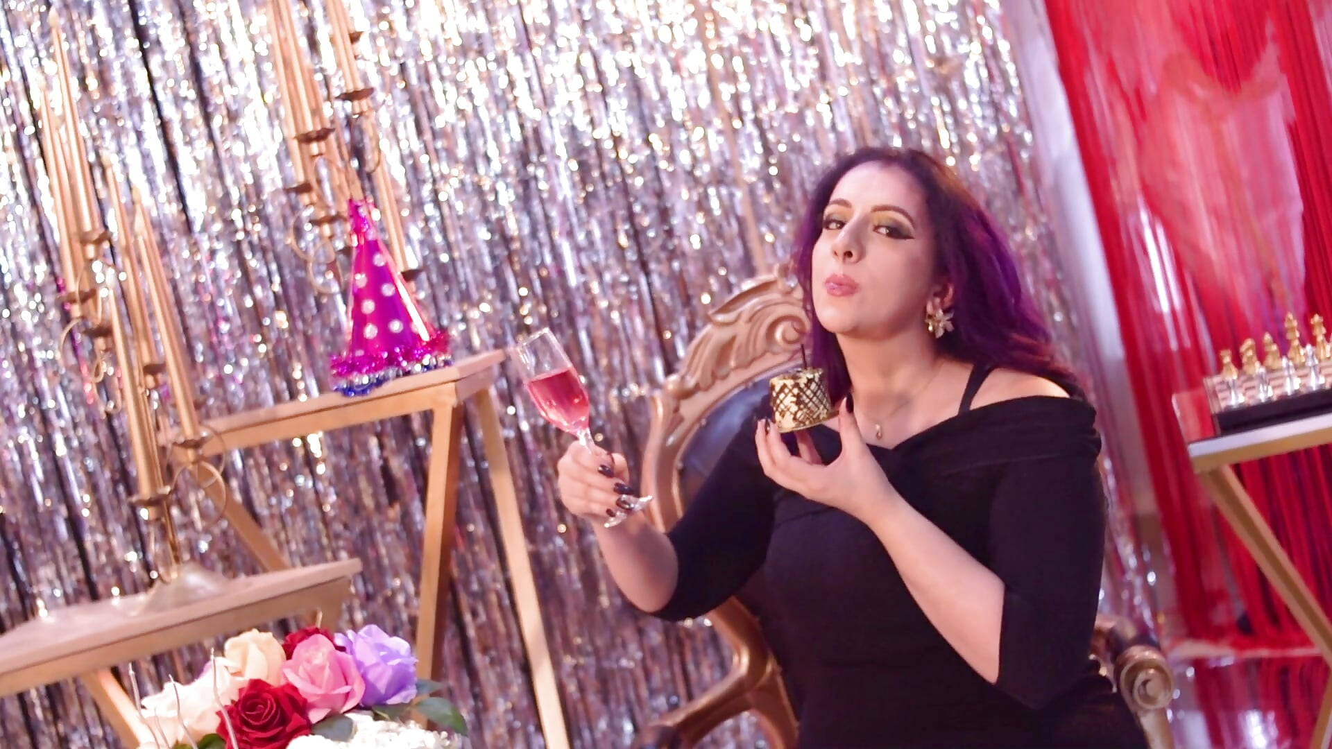 happy birthday to my #39 - vidéo du modèle de showcams andreafetishx