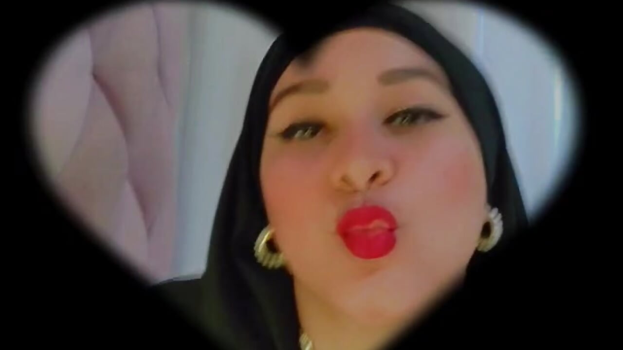 hello - video by Yasmin__Nasar cam model
