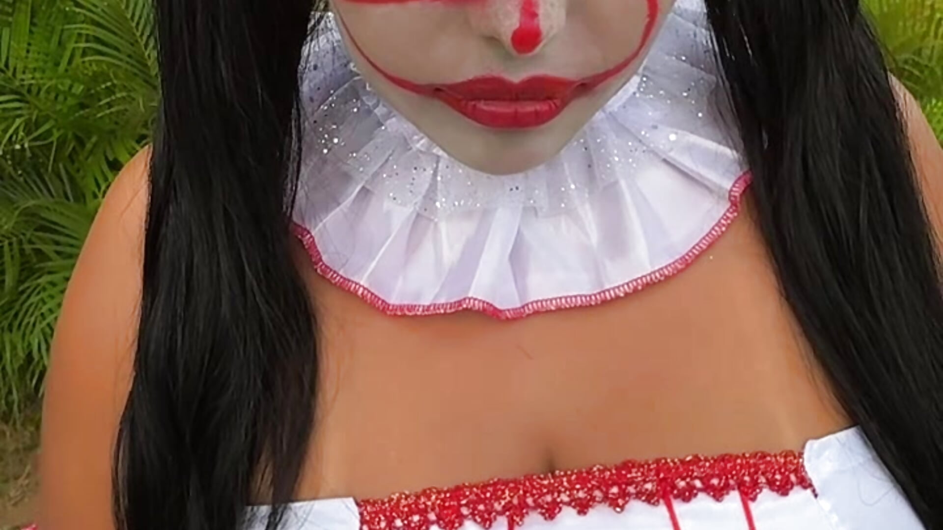 Halloween 🎃 🎈🎈🎈 - video by emmyjhonson07 cam model