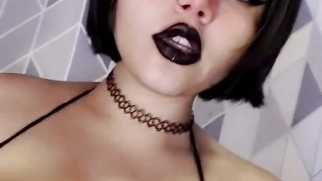 Your energy drives me crazy in the best way 😍⚡ – видео вебкам-модели shybutdirtygirrll