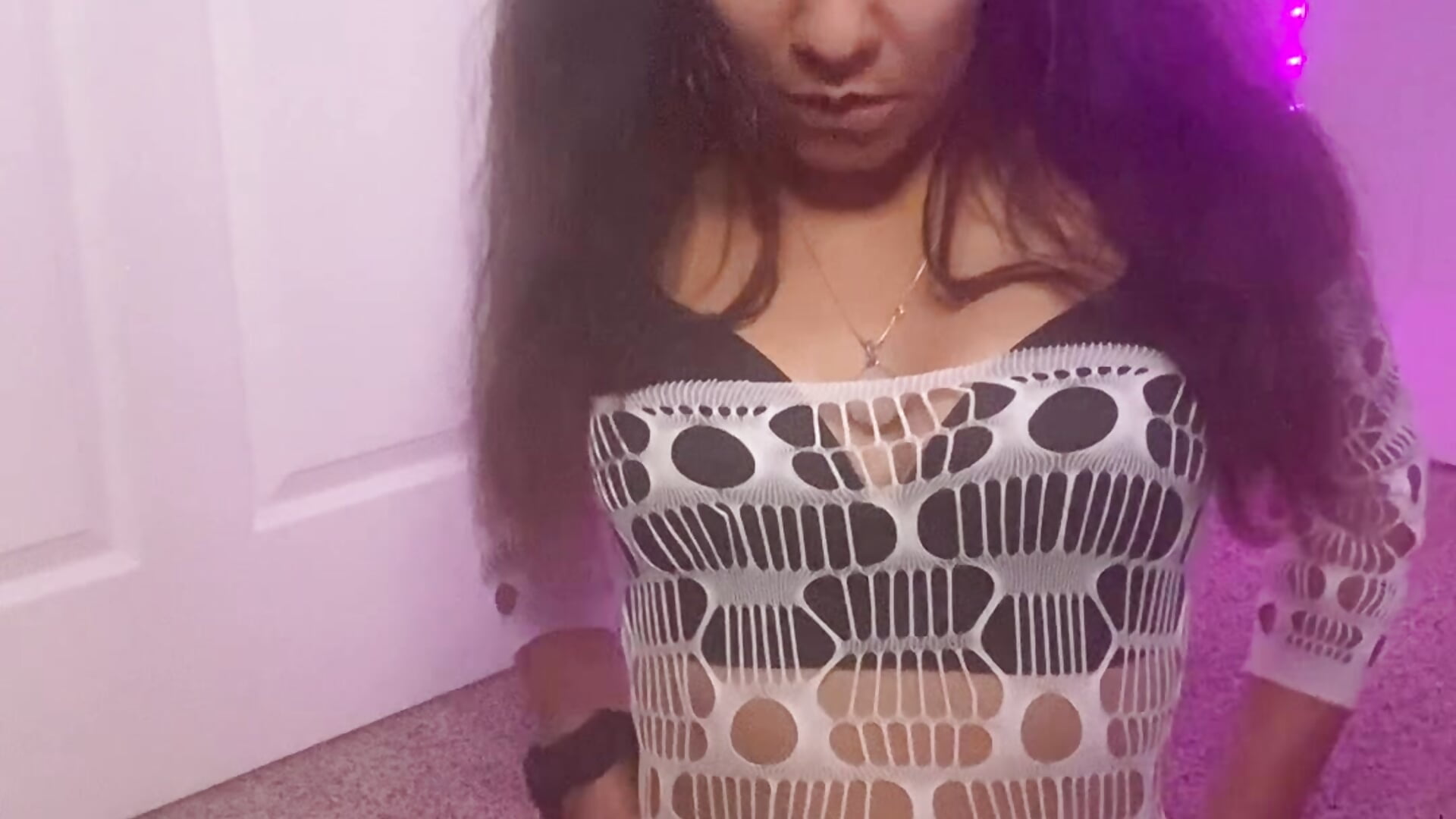 felt cute - video by _Neeka_ cam model