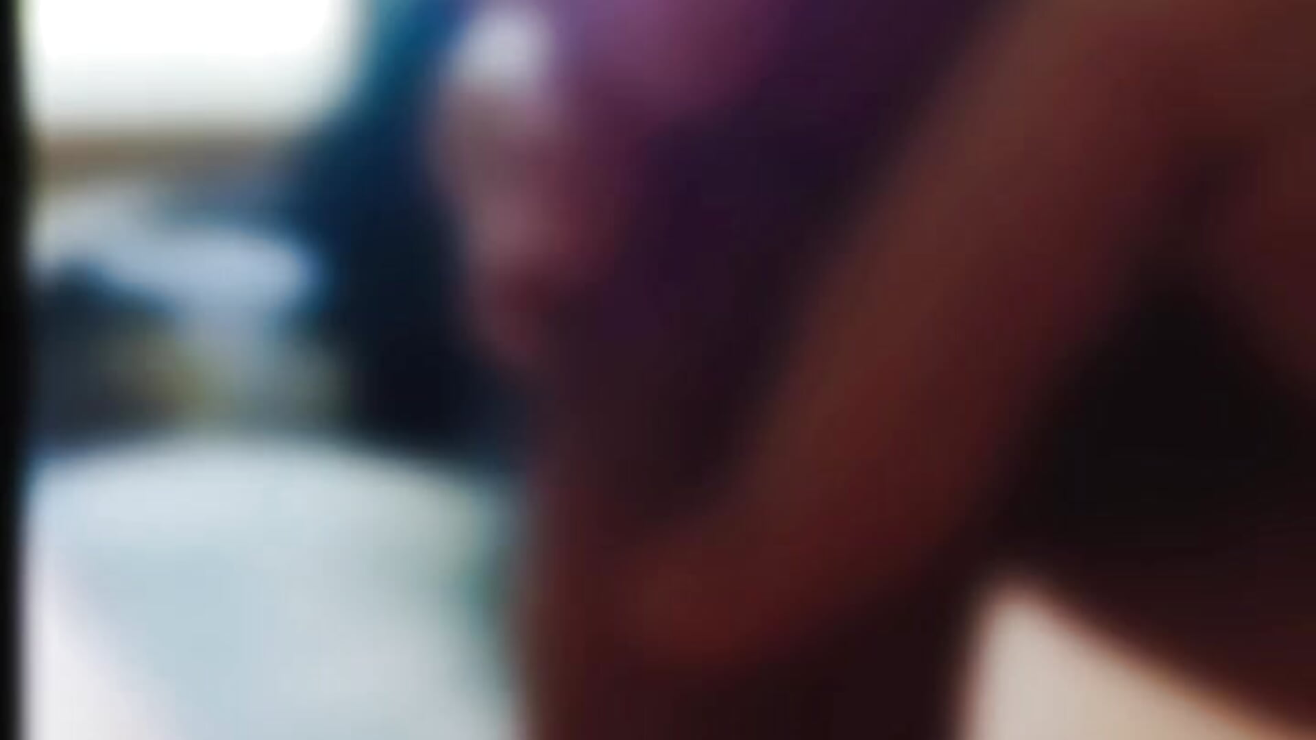 Laying in bed cumming - Anokumm 캠 모델의 동영상
