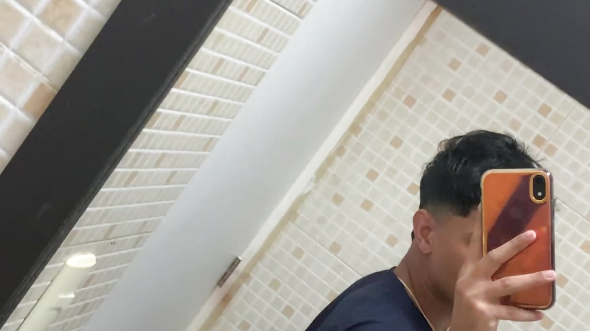 0B2D6DF5-F75F-4841-8CF5-44D385012589 - Jesusvb777 캠 모델의 동영상