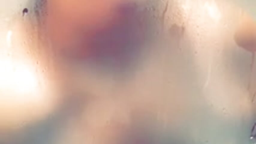 Love a Hot Hotel Shower– panduhbbg kameramodell videója