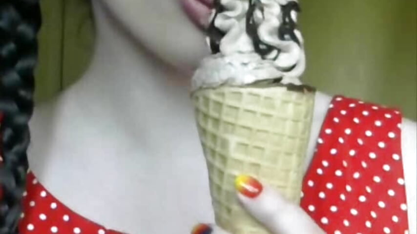A bit of teasing - vídeo de vaders_daughter