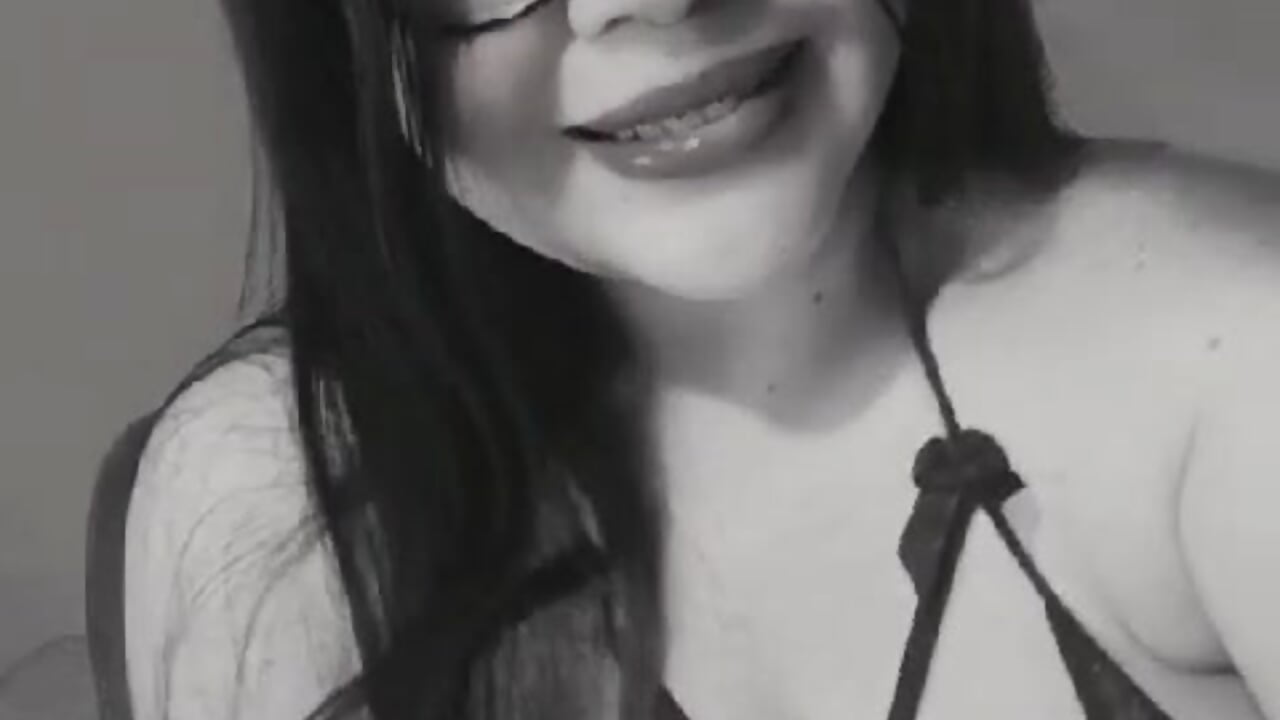 profile-intro-video-1694696374 - video by DavidySofia cam model