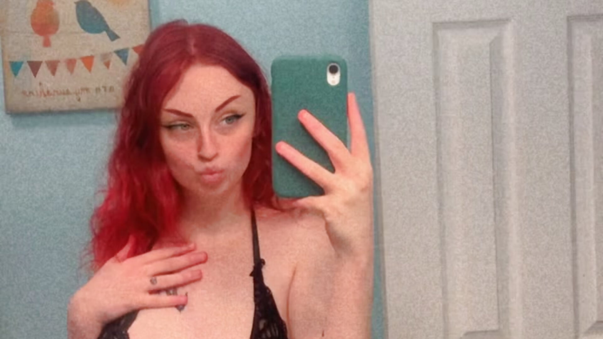 recorded-8096467563601 - video by CountessXRed cam model