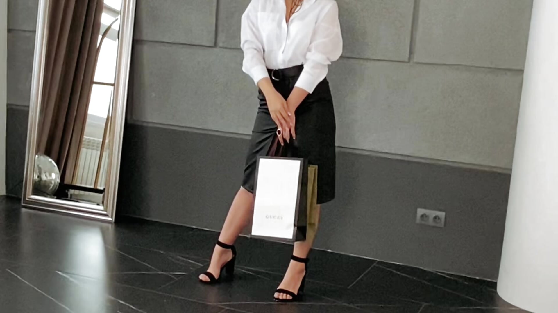 Behind the scenes - video av lily_williamss cam model